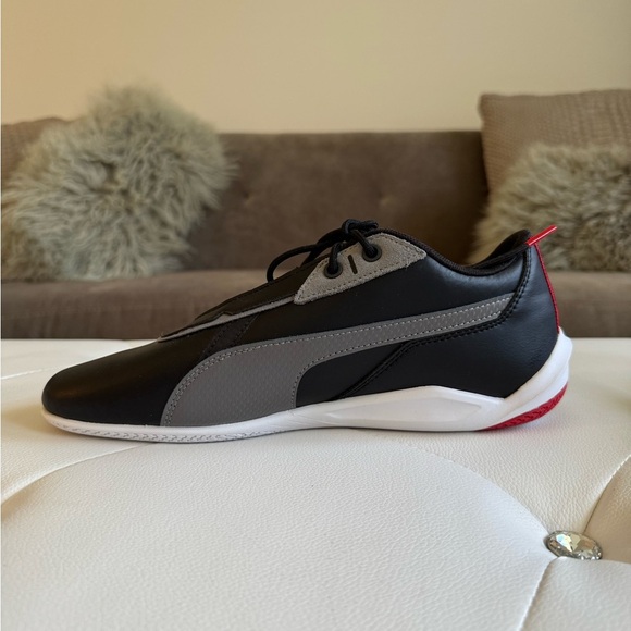 Puma Ferrari Men's Black and white R Cat Machina Racing Shoes size 8.5 - Picture 11 of 12